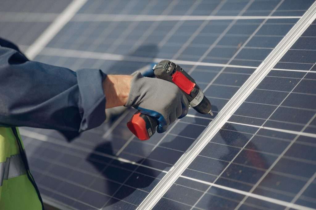 10 avantages des batteries solaires à domicile