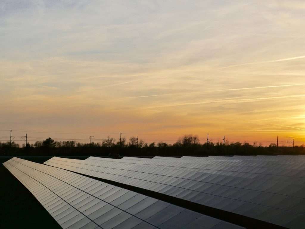 De combien de panneaux solaires avez-vous besoin en fonction de votre consommation énergétique ? – Baratze Sustainable
